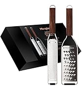 Plusieurs angles de râpe en forme de boîte illustrant le mouvement de la grille et montrant une vue détaillée du motif des trous de la râpe.