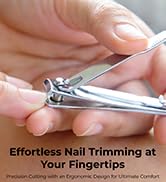 Gros plan de l'outil de coupe d'ongles en cours d'utilisation. Le texte indique « Une coupe des ongles sans effort à portée de main »