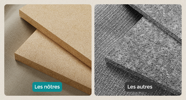 Image de comparaison divisée montrant deux matériaux de paillasson : un matériau beige lisse étiqueté « Les nôtres » et un matériau gris texturé étiqueté « Les autres »
