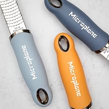Microplane Râpe à zesteur pour Agrumes, Parmesan, Gingembre, Chocolat et Noix