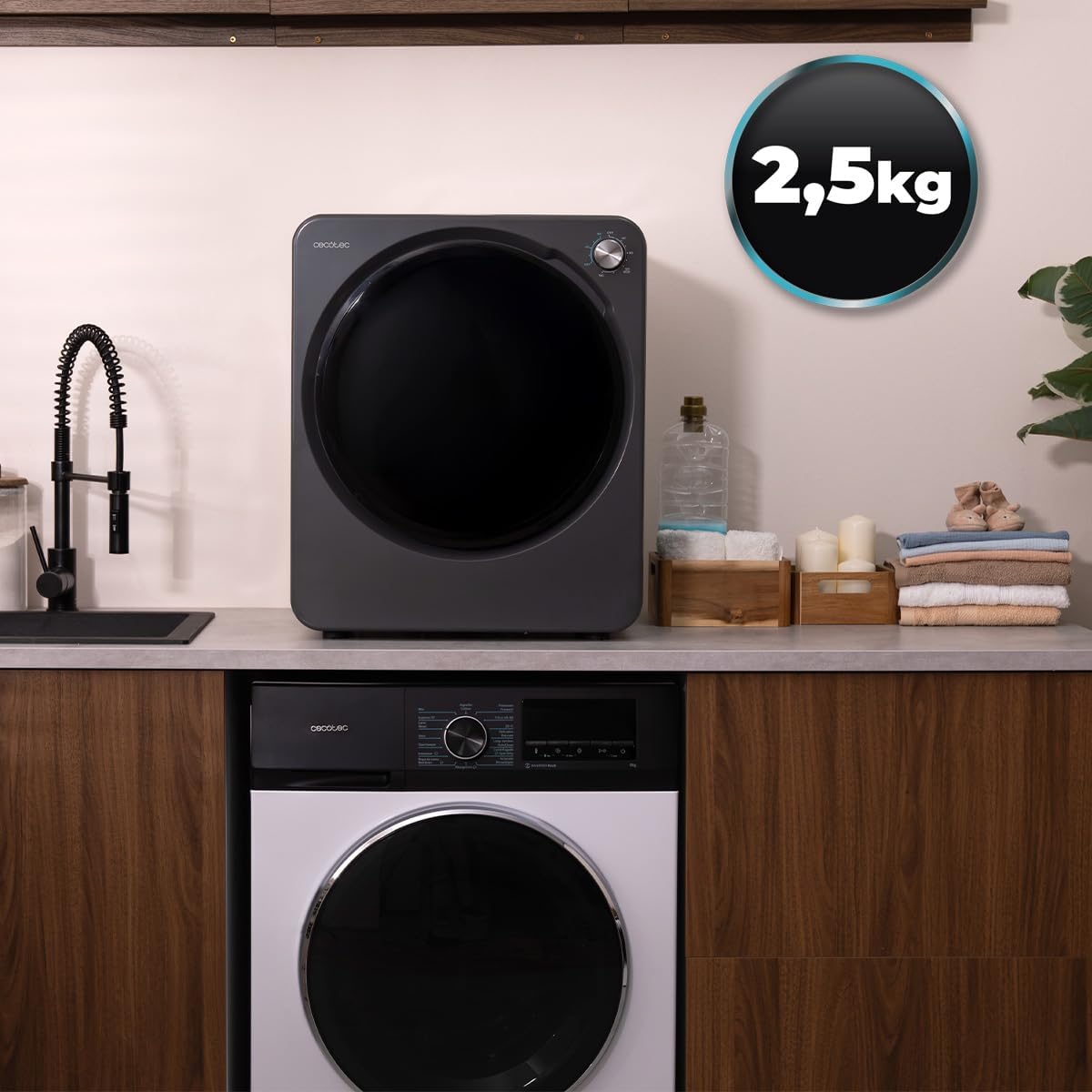 Cecotec - Mini sèche-linge DressCode, 2,5 kg, 950W, 6 programmes, compact - 3150V