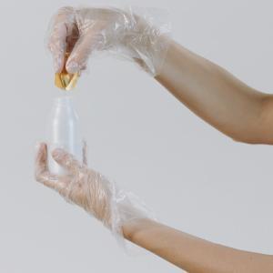 coloration teinture décoloration cache retouche racines cheveux blancs semie permanente temporaire