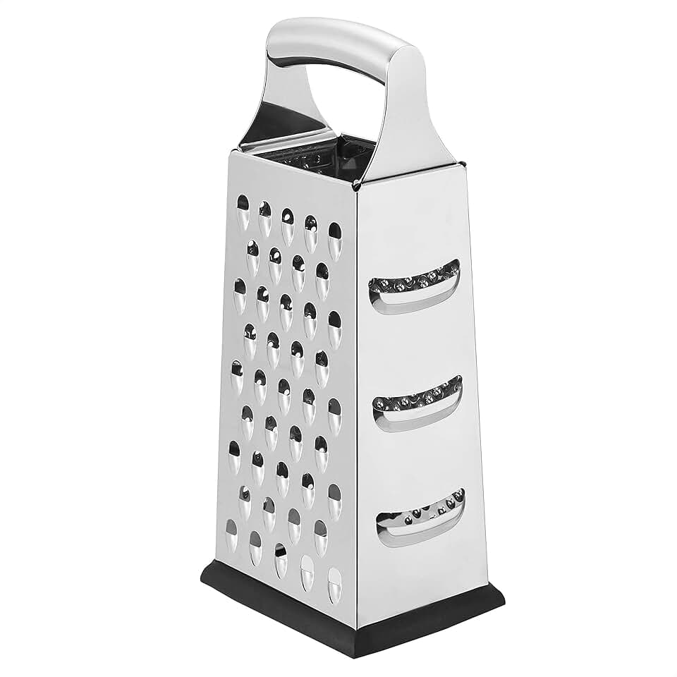 m-dealz Basics - Râpe à fromage 4 côtés - 22,8 cm - inox, base antidérapante