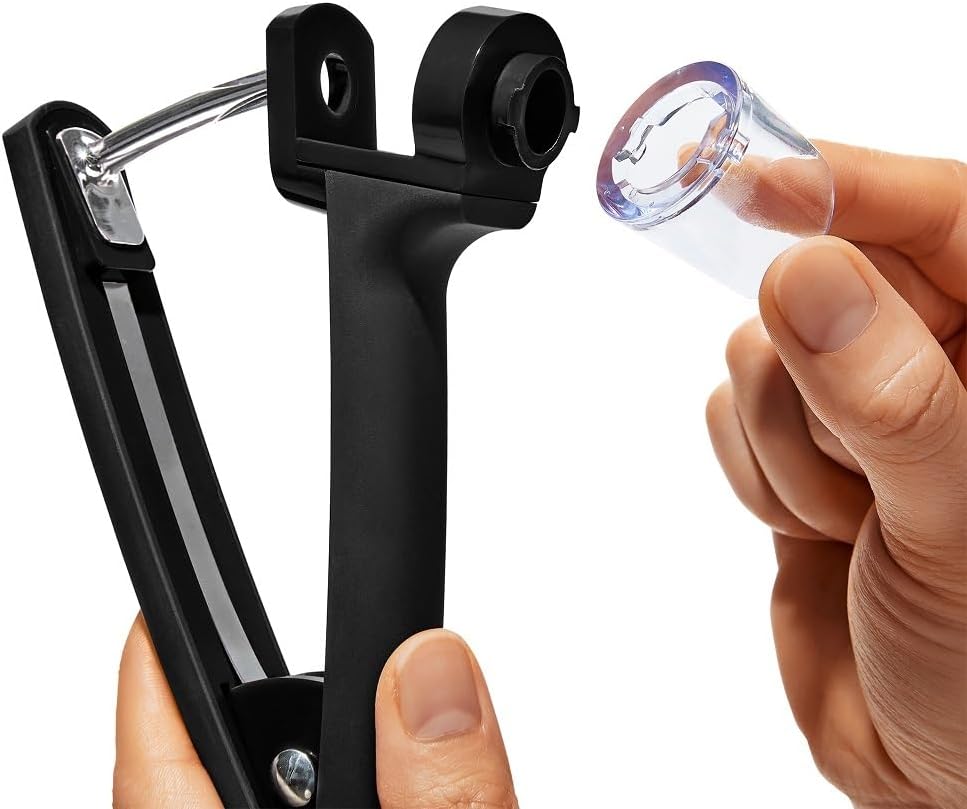 OXO - Dénoyauteur à cerises noir, plastique robuste, ergonomique, 11316300