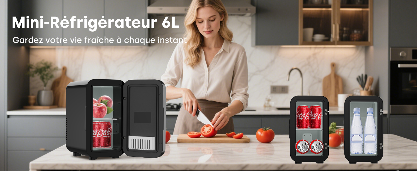 Le texte indique « Mini-réfrigérateur ». Scène de cuisine moderne montrant un réfrigérateur compact avec écrans de téléphone montés à l'avant, démontrant des fonctionnalités intelligentes dans la cuisine.