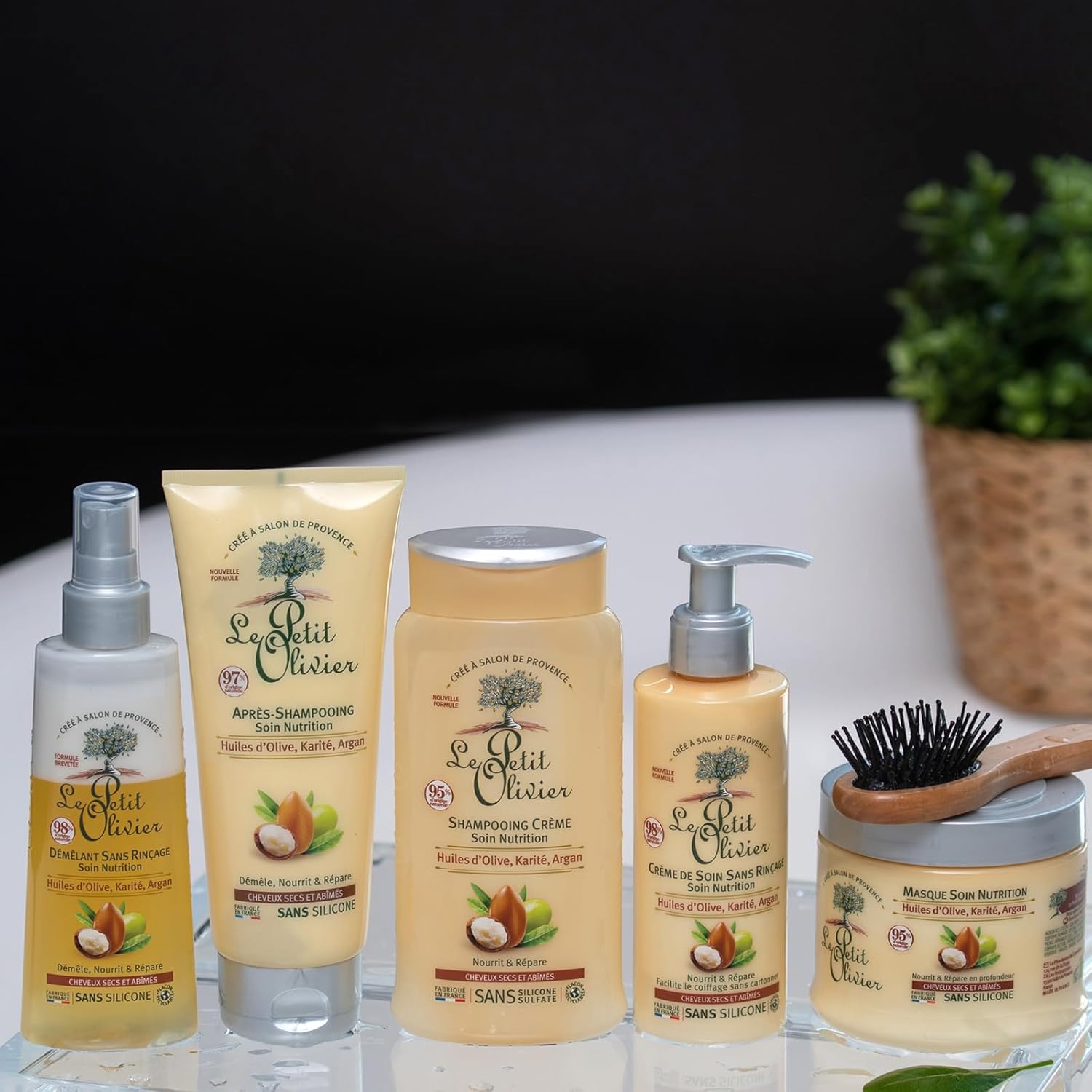 Le Petit Olivier - Spray démêlant nutrition 150 ml - cheveux secs, huiles naturelles, lot de 2