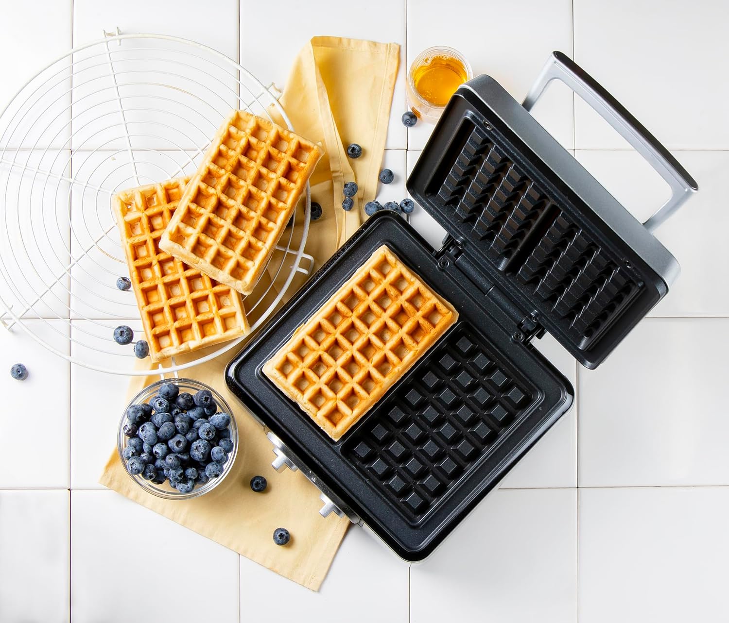 Domo - gaufrier minuterie - 4x7 cm - gaufres belges inox DO9149W