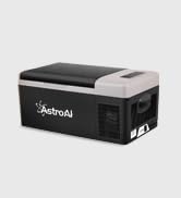 Appareil portable rectangulaire noir et gris avec un petit écran numérique et des boutons, probablement un gadget électronique ou une batterie externe.