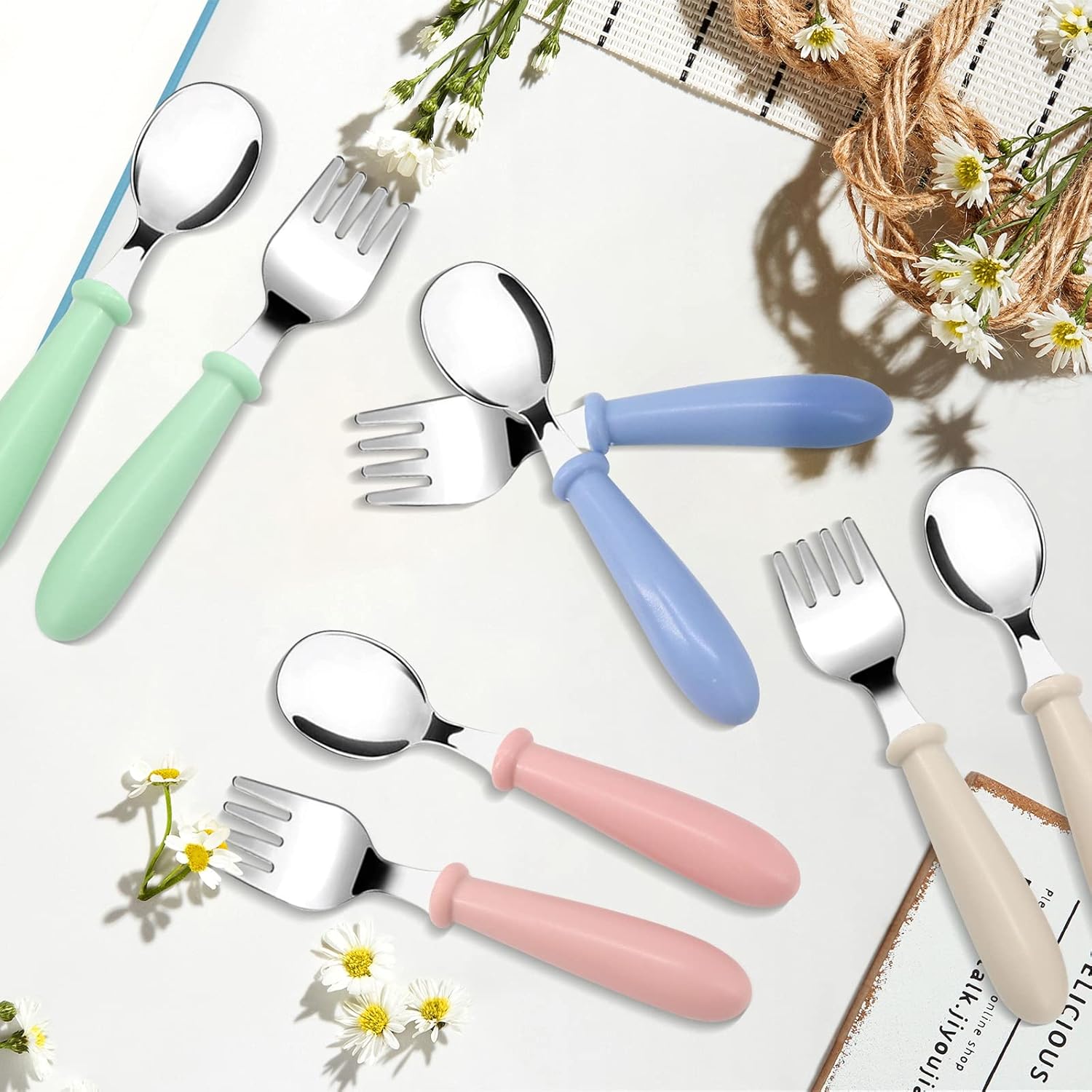 Couverts enfants inox 8 pièces - poignée ronde - coloris variés