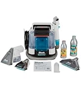 Le texte se lit comme suit : « Image 3 ». Ensemble de système de nettoyage de tapis comprenant une unité de machine bleue, plusieurs accessoires et des bouteilles de solution de nettoyage disposées dans la vitrine du produit.