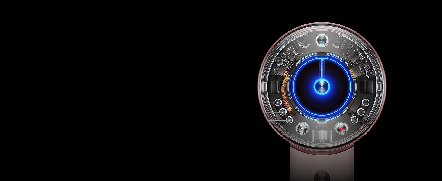 Le couvercle transparent du Dyson Supersonic Nural laisse entrevoir la technologie à l’intérieur.