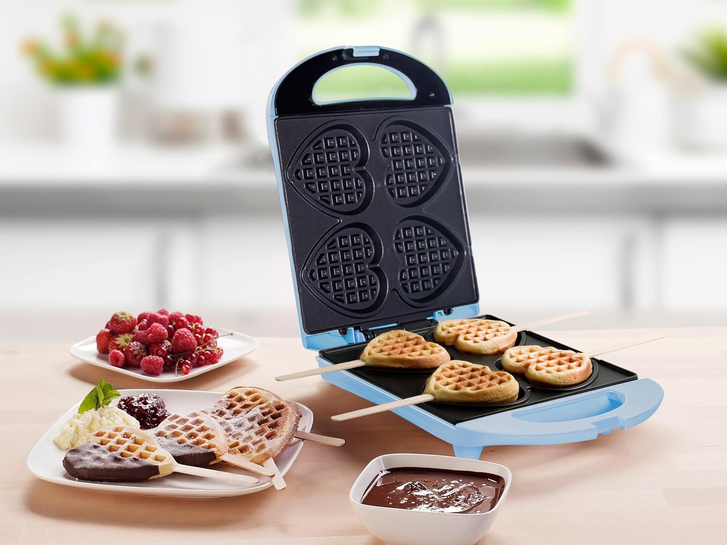 Bestron - Gaufrier rétro bleu - 700W - gaufres cœur antiadhésives