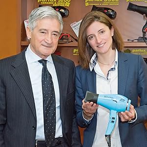 [unused0] et [unused0] lors du lancement du nouveau sèche-cheveux