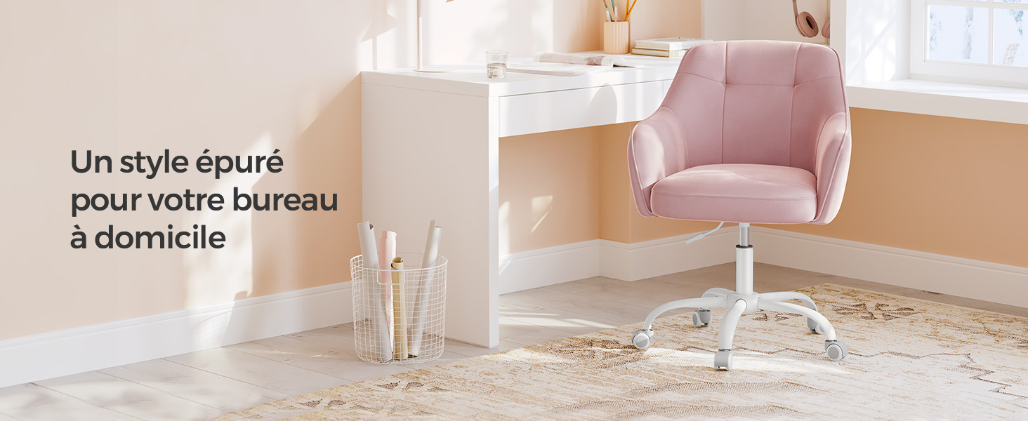 Configuration de bureau à domicile minimaliste avec un bureau blanc et une chaise pivotante rose. Le texte français évoque un style raffiné pour le bureau à domicile.