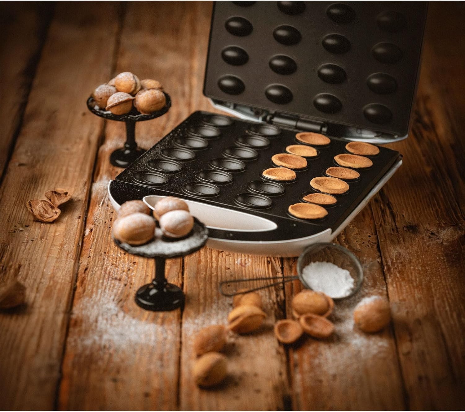 Mesko - gaufrier XL - 24 moitiés, 1600W, antiadhésif, blanc - MS3081