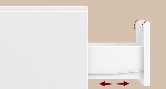 Support ou support de montage en plastique blanc avec mécanisme coulissant horizontal indiqué par des flèches directionnelles.