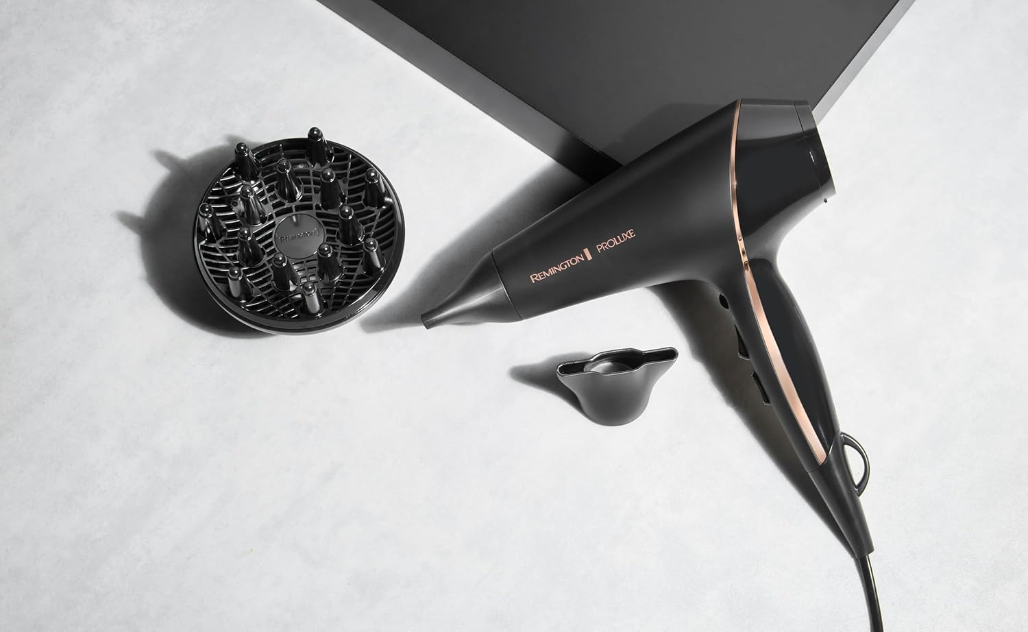 Remington - PROluxe Midnight - 2400W, ionique, moteur AC, accessoires - AC9140B