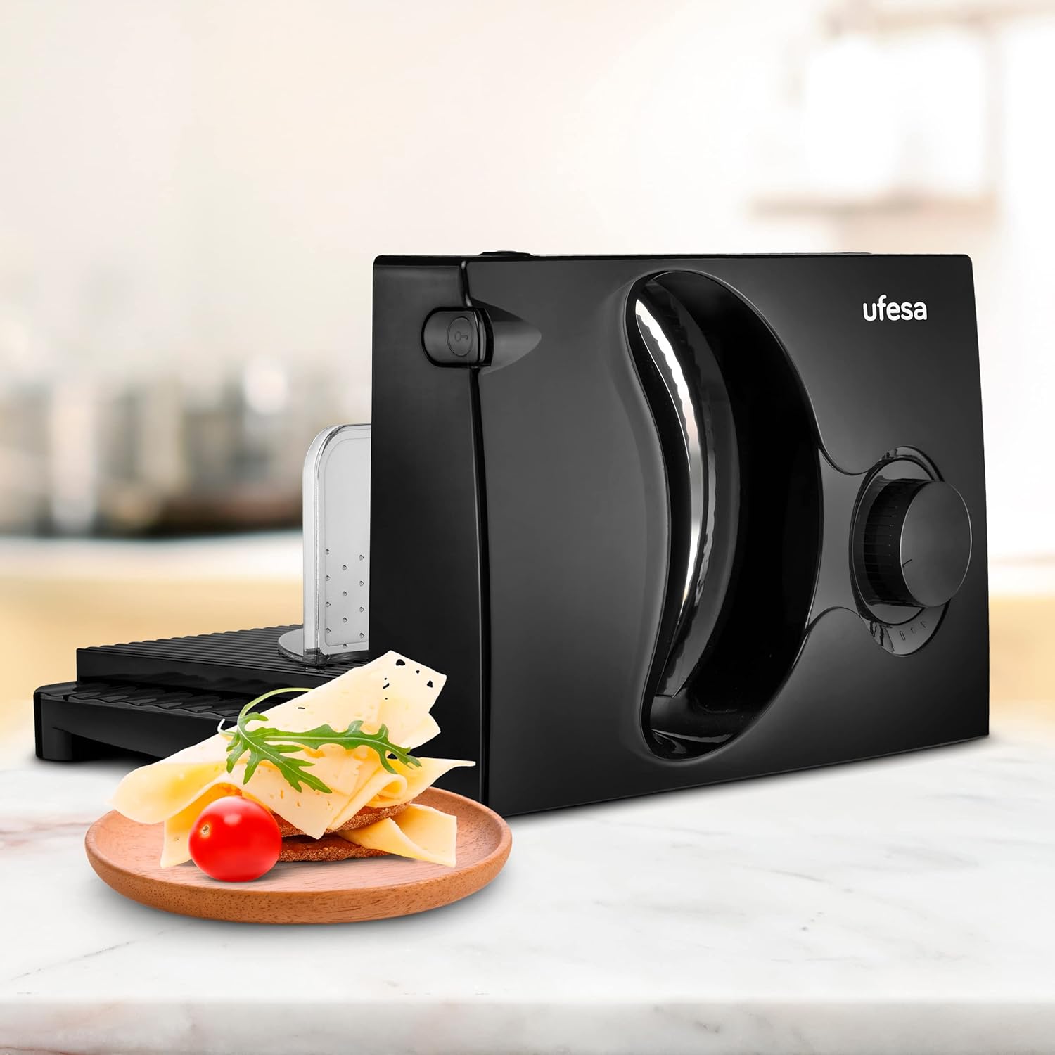 Ufesa - trancheuse Katana 170mm, épaisseur réglable, lame inox, CF0918